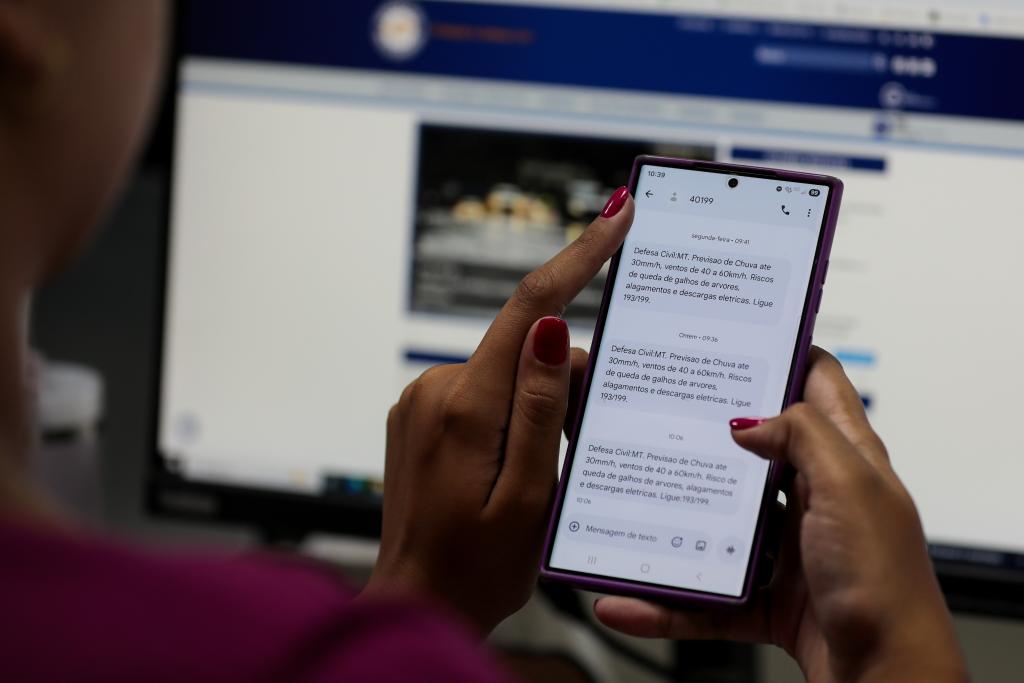 Saiba como se cadastrar para receber alertas da Defesa Civil no seu celular - 